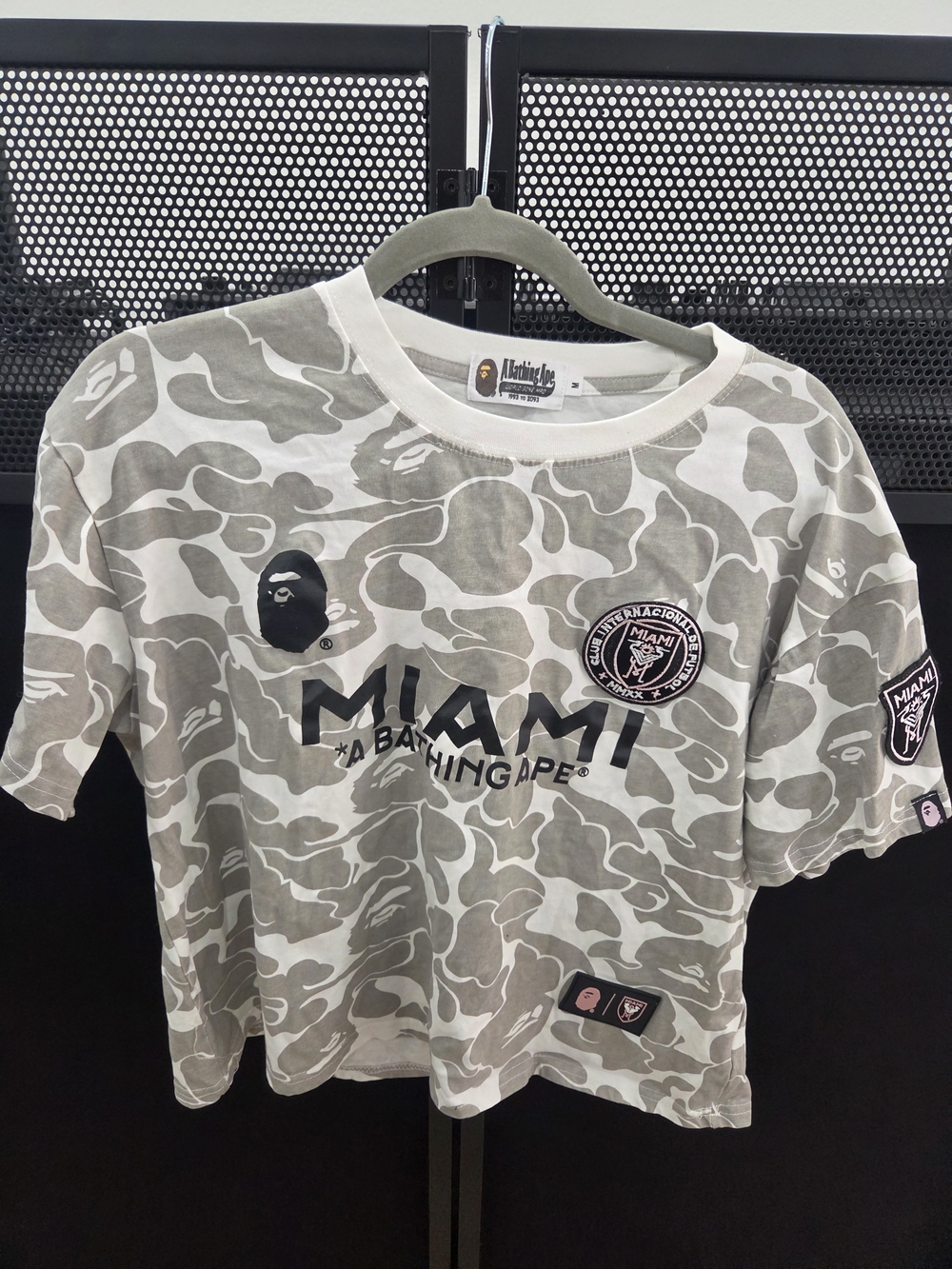 A Bathing Ape (BAPE) Men's White Short Sleeve Graphic Tee - Medium